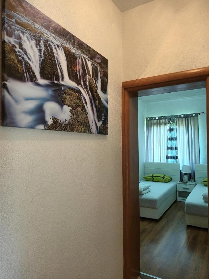 Vacation Home Keskic Velika Gata Ngoại thất bức ảnh