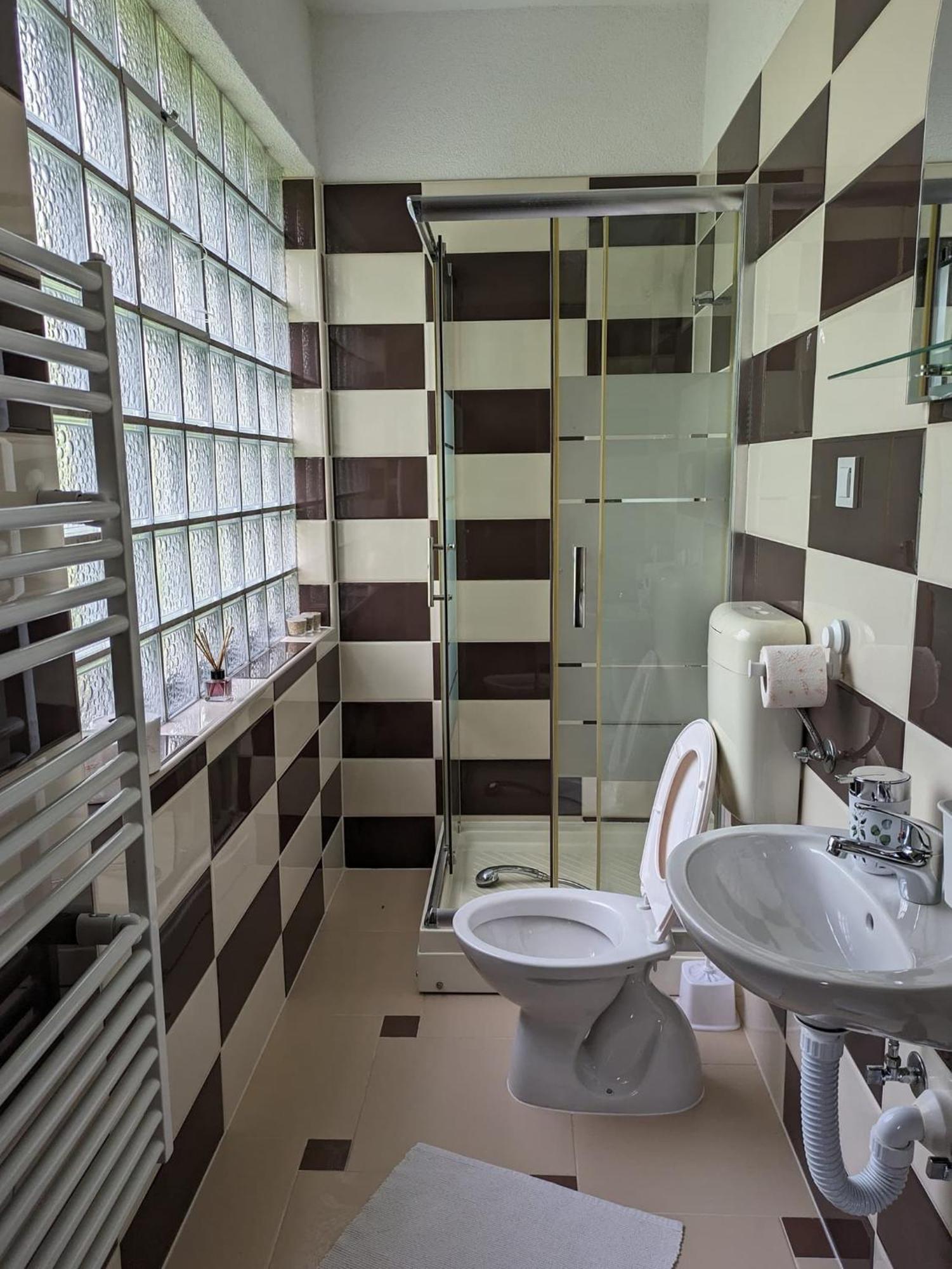 Vacation Home Keskic Velika Gata Ngoại thất bức ảnh